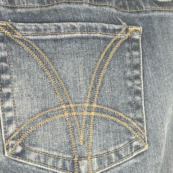 Kut From The Kloth Stevie Straight Leg Jean Size 16 EUC - Picture 6 of 7